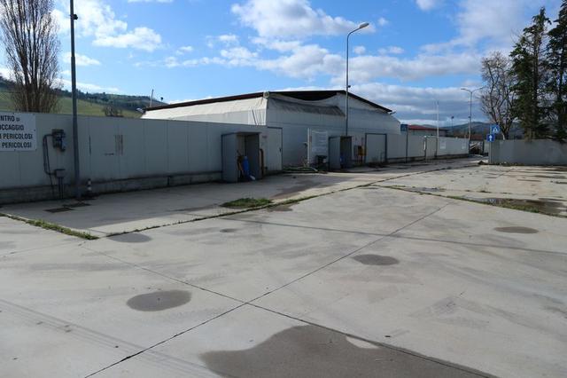 #10055 Ex complesso di stoccaggio rifiuti con area di pertinenza in vendita - foto 8