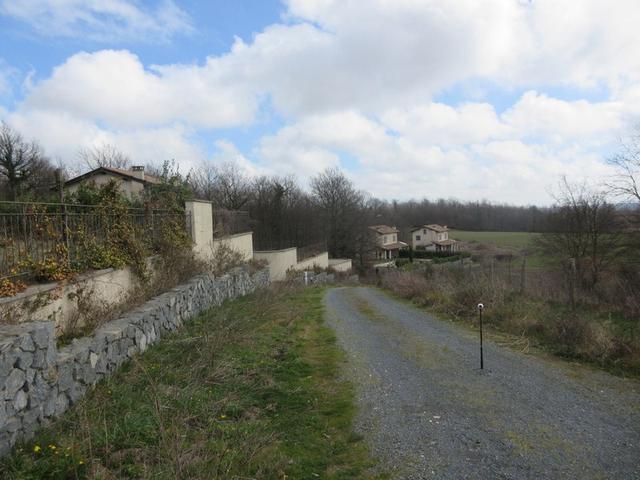 #10131 Complesso turistico-residenziale-sportivo con villini e terreni in vendita - foto 3