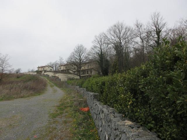 #10131 Complesso turistico-residenziale-sportivo con villini e terreni in vendita - foto 8