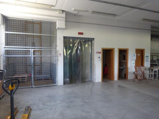 #10289 Capannone industriale su due livelli in vendita - foto 7