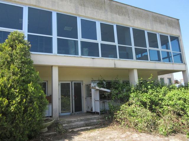 #10329 Complesso industriale in stato di abbandono in vendita - foto 2