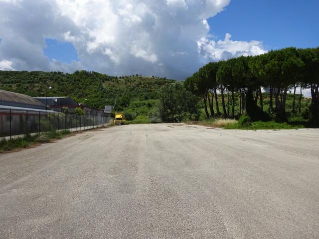 #10874 Terreno edificabile commerciale di 5.400 mq - Lotto B3 in vendita - foto 4