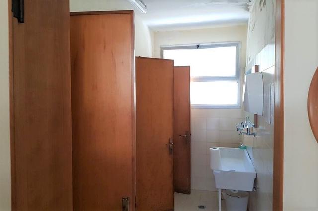 #11089 Capannone con laboratorio, negozio e zona uffici in vendita - foto 8