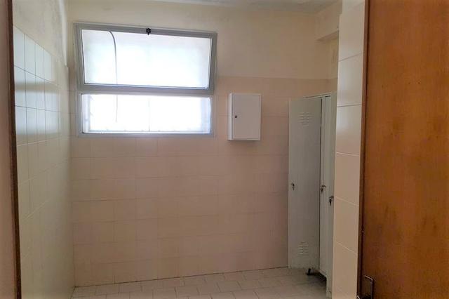 #11089 Capannone con laboratorio, negozio e zona uffici in vendita - foto 9