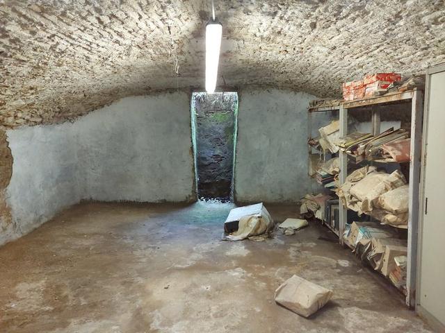 #11175 Uffici su tre piani e parcheggi privati in vendita - foto 25