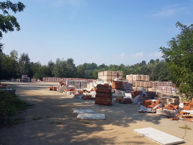 #11193 Capannone con uffici, oltre a cava e terreni agricoli in vendita - foto 12