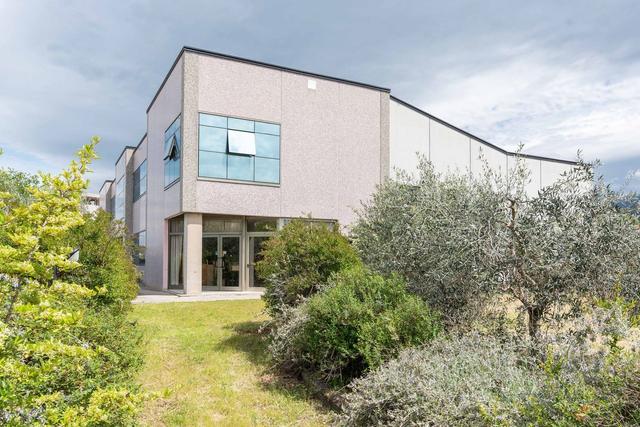 #11681 Capannone produttivo con area esclusiva in vendita - foto 1