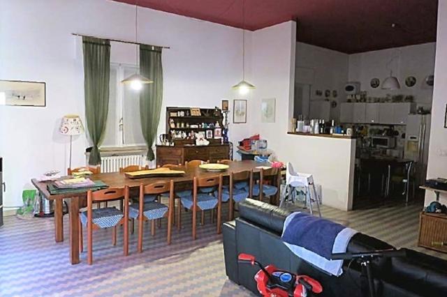 #11761 Complesso commerciale con garage e magazzini in vendita - foto 11