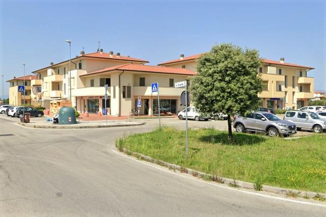 #11795 Negozio e corte (sub 9) in condominio Il Borgo in vendita - foto 10