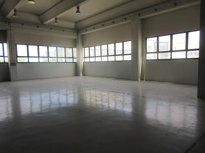 Laboratori in vendita