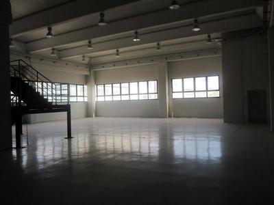 Laboratori in vendita