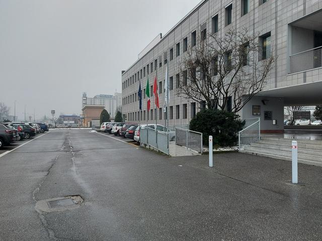 #12102 Ufficio in complesso condominiale con posto auto e deposito in vendita - foto 13