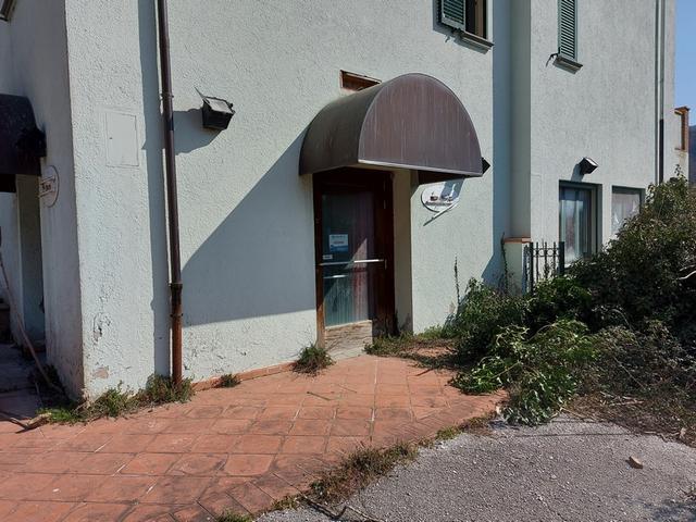 #12105 Albergo con ristorante e pertinenze in vendita - foto 6
