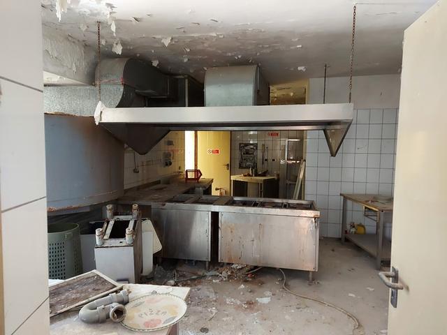 #12105 Albergo con ristorante e pertinenze in vendita - foto 8