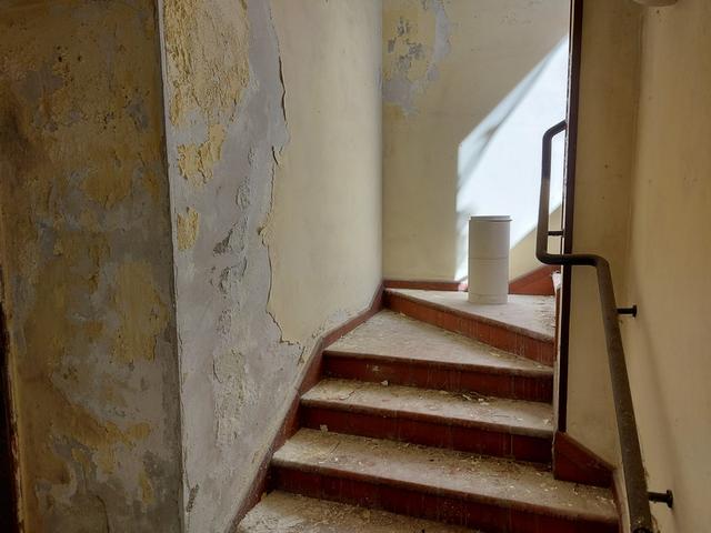 #12105 Albergo con ristorante e pertinenze in vendita - foto 9