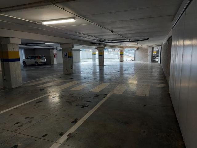 #12194 Quattro uffici al grezzo in complesso commerciale (sub 24,25,26,27) in vendita - foto 6