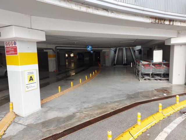 #12194 Quattro uffici al grezzo in complesso commerciale (sub 24,25,26,27) in vendita - foto 8