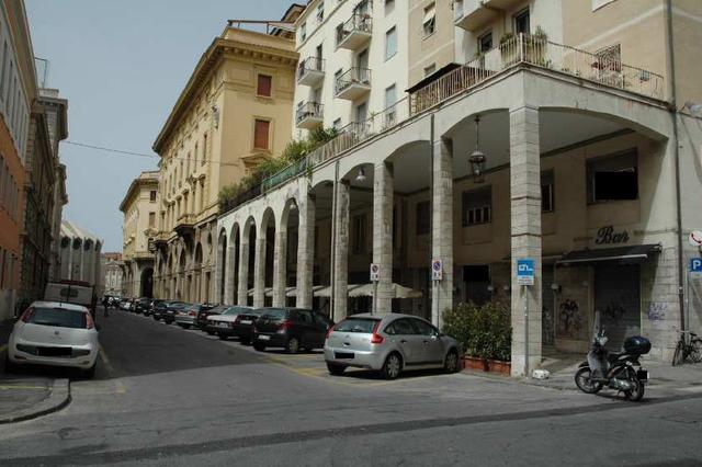 #12274 Negozio in centro storico in vendita - foto 10