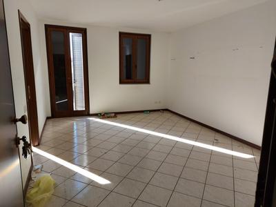 Palazzi in vendita
