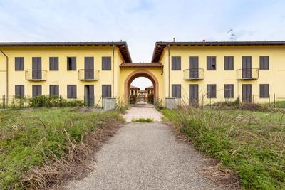 Palazzi in vendita