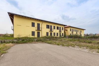 Palazzi in vendita