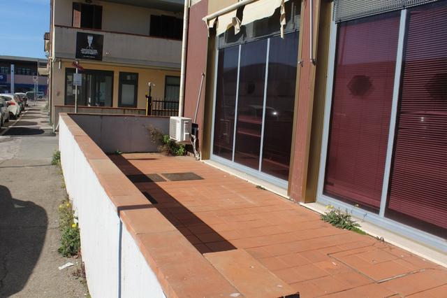 #12556 Uffici con magazzino in vendita - foto 2
