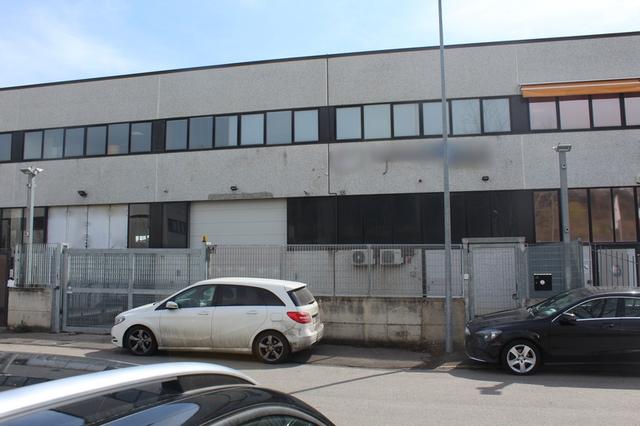 Laboratori in vendita