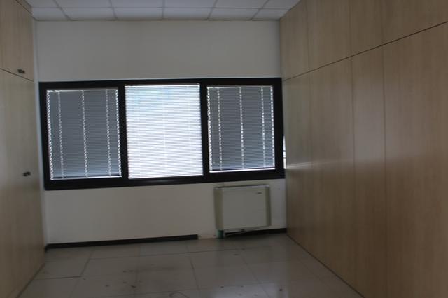 Laboratori in vendita