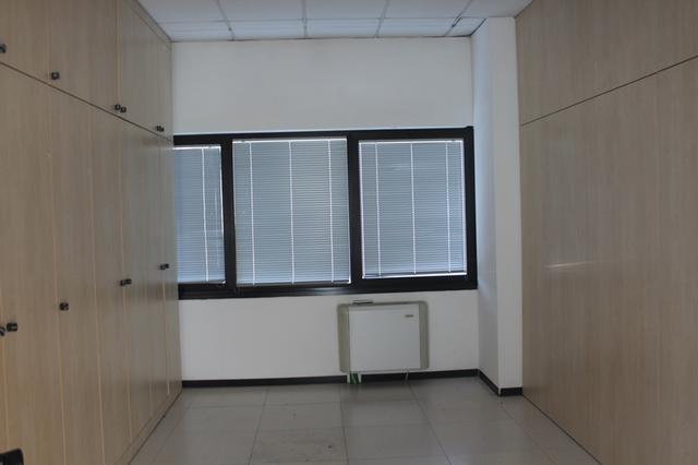 Laboratori in vendita