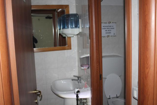 Laboratori in vendita