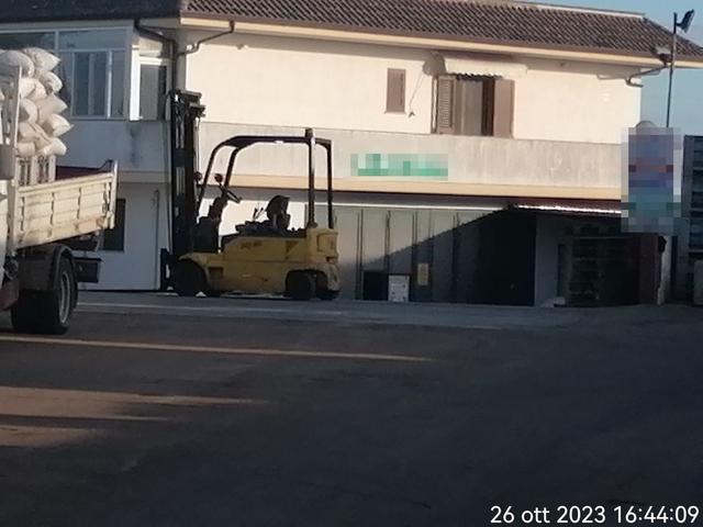 Laboratori in vendita