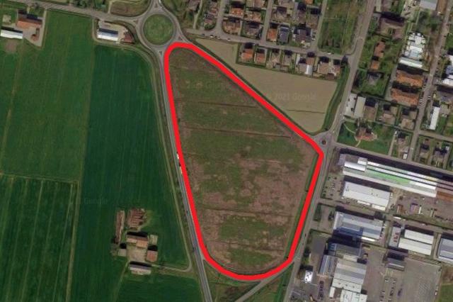 #13093 Terreno per attività commerciali e direzionali in vendita - foto 2