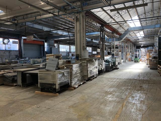 Fabbricati industriali in vendita