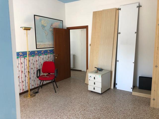 Fabbricati industriali in vendita