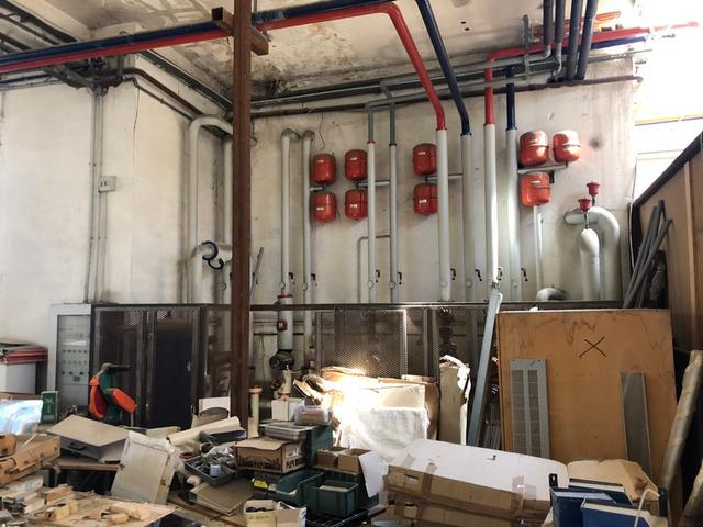 Fabbricati industriali in vendita