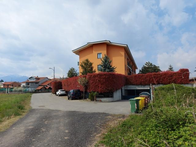 Garage in vendita