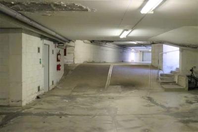 Garage in vendita