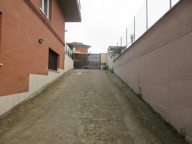 Laboratori in vendita