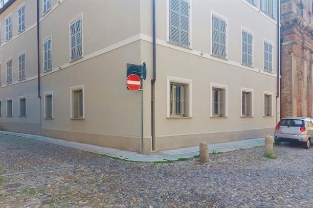 #13913 Ufficio al grezzo (sub 733) in complesso storico in vendita - foto 2