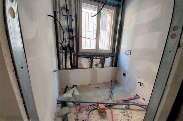 #13913 Ufficio al grezzo (sub 733) in complesso storico in vendita - foto 4