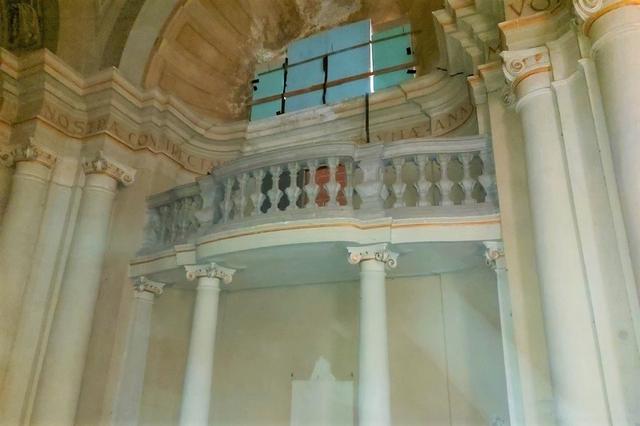 Chiese in vendita