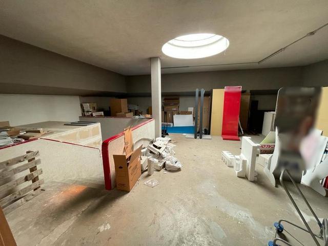 #13926 Unità commerciale su quattro piani in vendita - foto 17