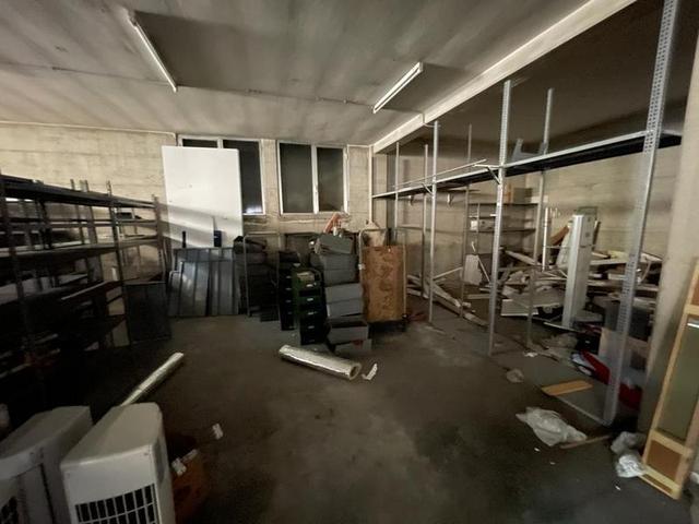 #13926 Unità commerciale su quattro piani in vendita - foto 19