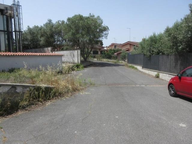 #14036 Magazzino con area di pertinenza in vendita - foto 6