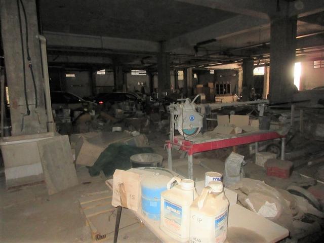 #14036 Magazzino con area di pertinenza in vendita - foto 23