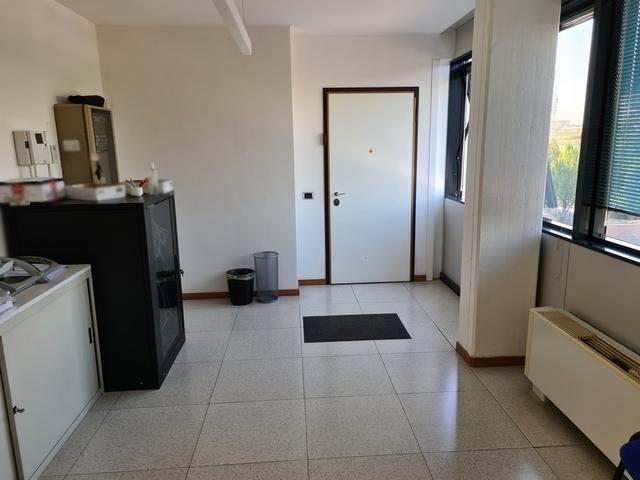 #14079 Ufficio al piano secondo in complesso condominiale (sub 10) in vendita - foto 4