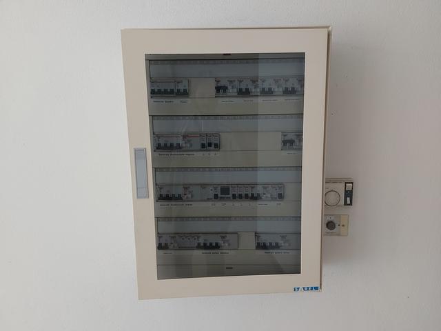 #14220 Negozio con deposito e autorimessa in vendita - foto 4