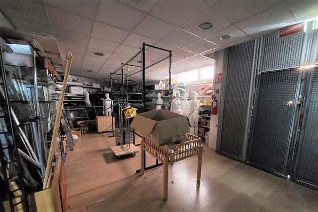 #14495 Complesso commerciale con depositi esterni in vendita - foto 8