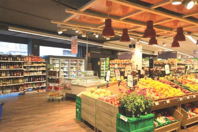 #14497 Complesso commerciale e ampio parcheggio in vendita - foto 7