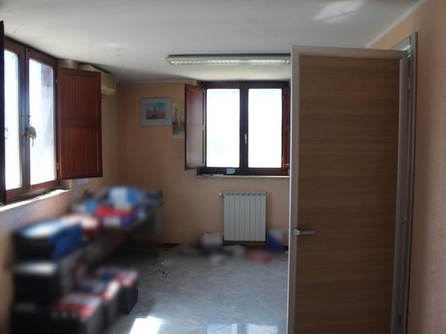 #14668 Ufficio su due livelli con autorimessa in vendita - foto 7